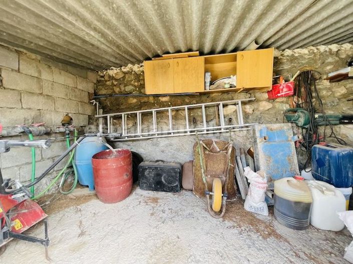 Image No.16-3 Bed Country House for sale