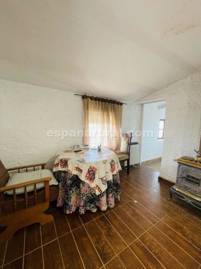 Image No.7-3 Bed Country House for sale