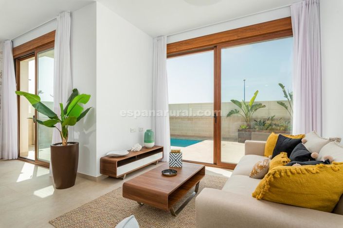 Image No.5-3 Bed Villa for sale