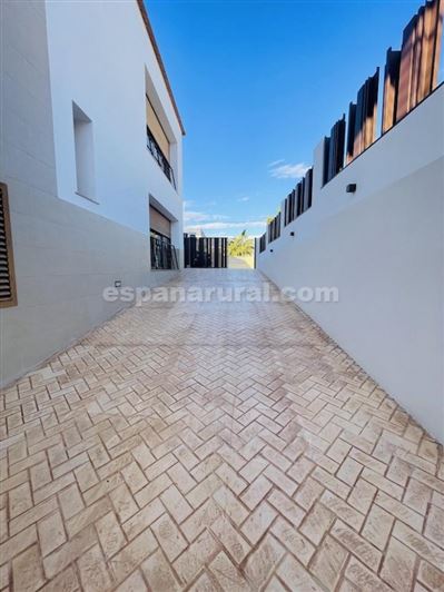 Image No.23-5 Bed Villa for sale