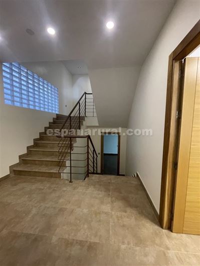 Image No.25-5 Bed Villa for sale