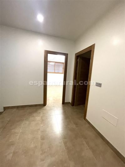 Image No.26-5 Bed Villa for sale