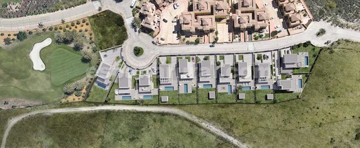 Image No.6-3 Bed Villa for sale