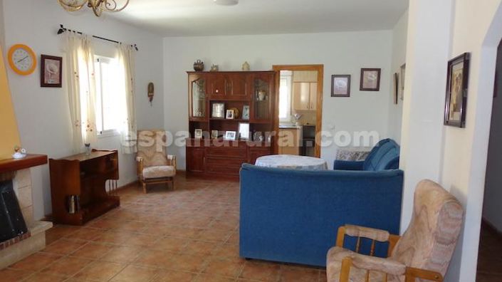 Image No.5-2 Bed Villa for sale