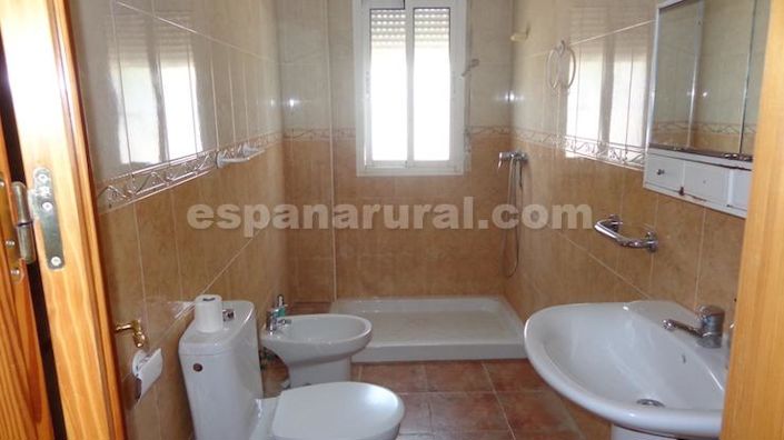 Image No.6-2 Bed Villa for sale