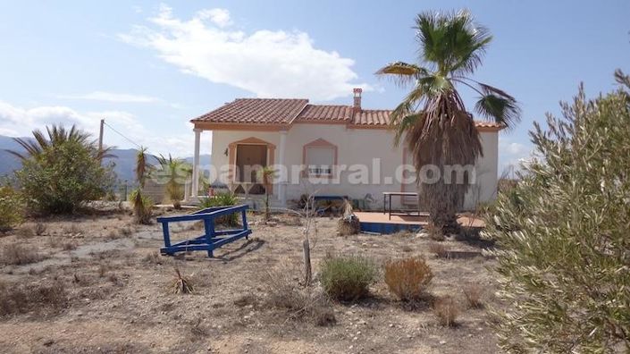 Image No.17-3 Bed Country House for sale