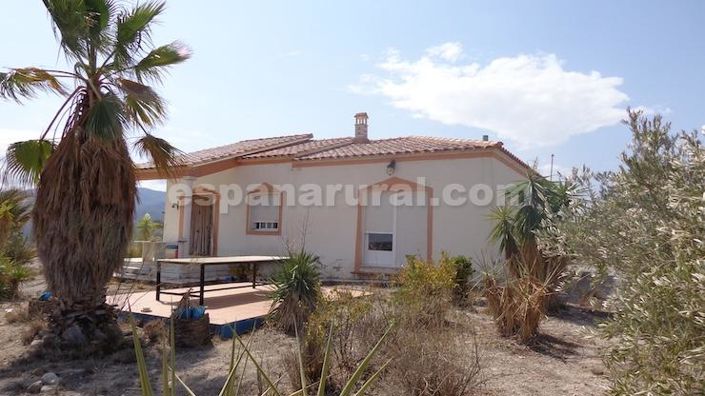 Image No.18-3 Bed Country House for sale