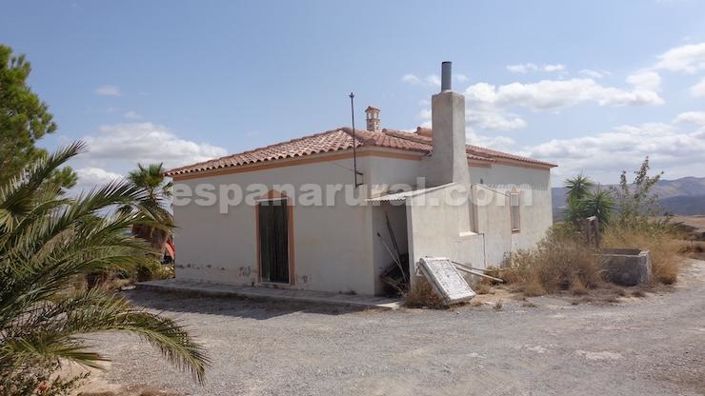 Image No.20-3 Bed Country House for sale