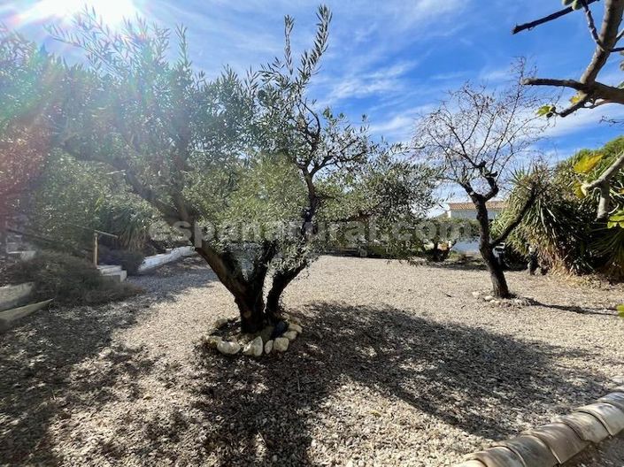 Image No.26-4 Bed Country House for sale