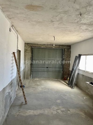 Image No.16-4 Bed Village House for sale