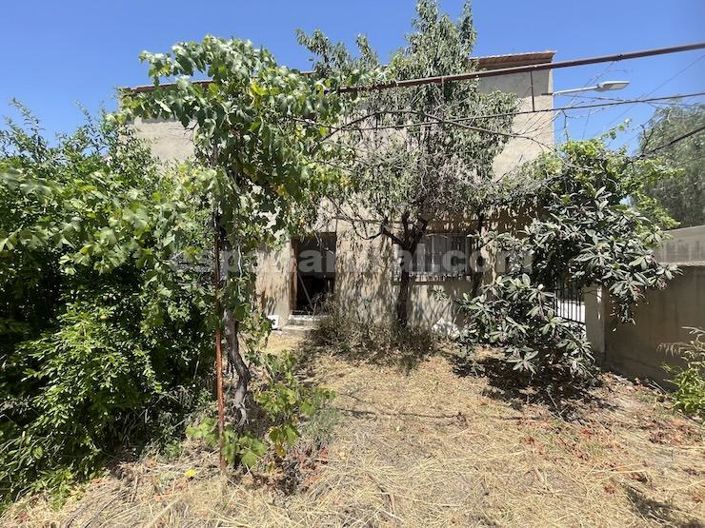 Image No.17-4 Bed Village House for sale