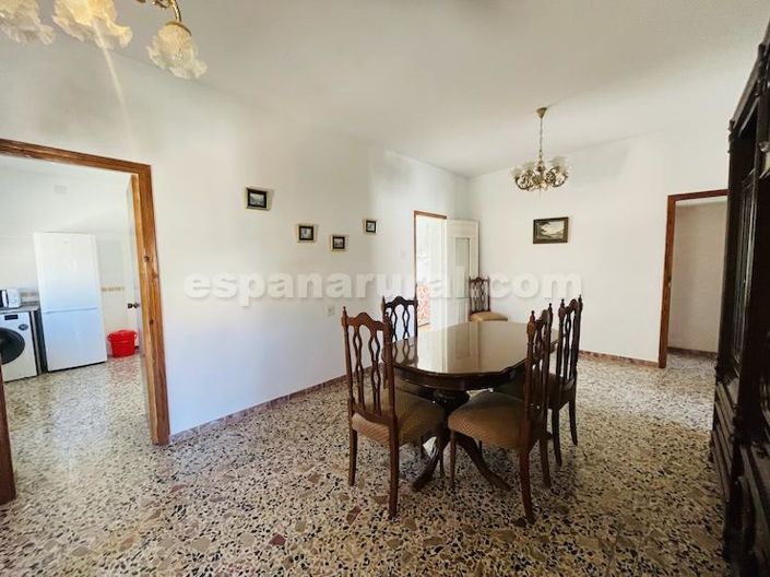 Image No.6-4 Bed Village House for sale