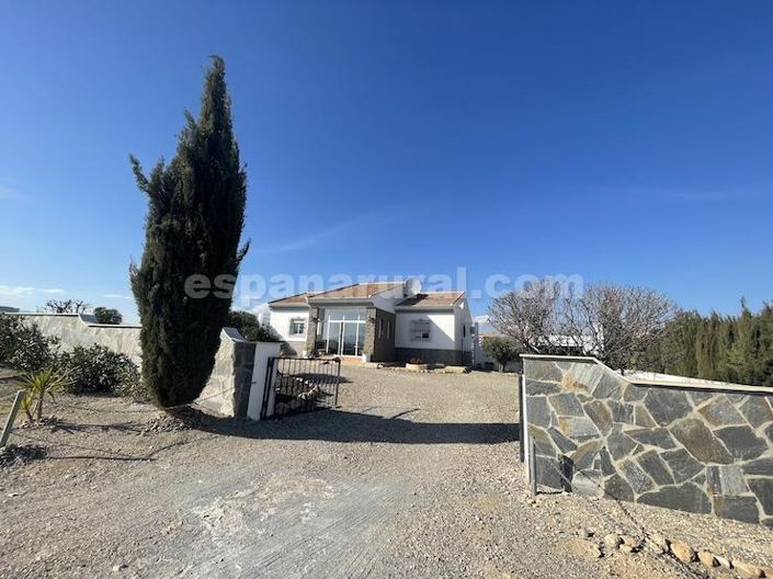 Image No.29-3 Bed Villa for sale