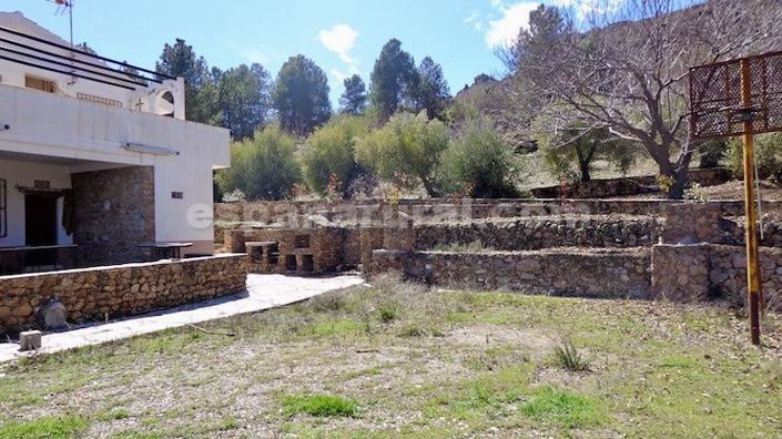 Image No.21-9 Bed Country House for sale