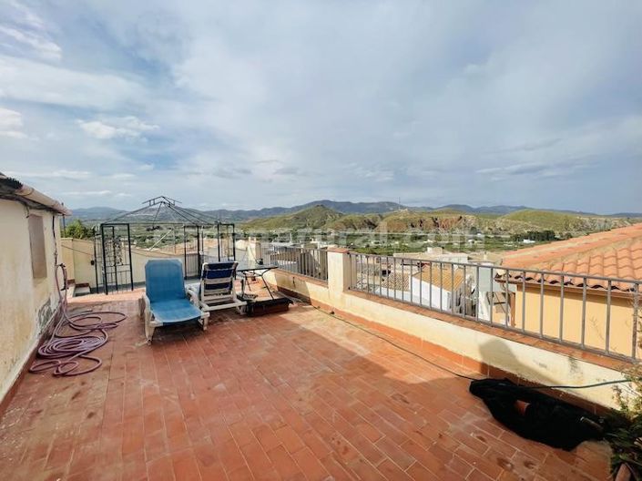 Image No.18-4 Bed Village House for sale