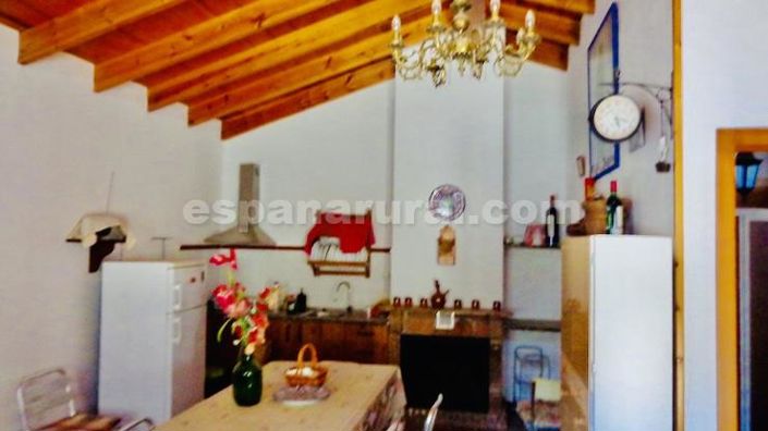 Image No.4-2 Bed Country House for sale