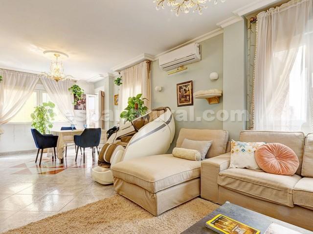 Image No.2-5 Bed Apartment for sale