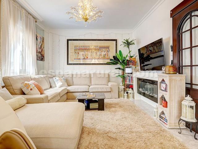 Image No.3-5 Bed Apartment for sale