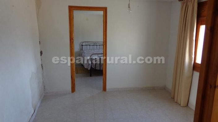 Image No.7-2 Bed Village House for sale