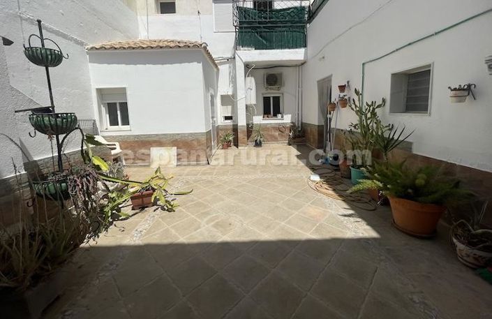 Image No.12-3 Bed Village House for sale