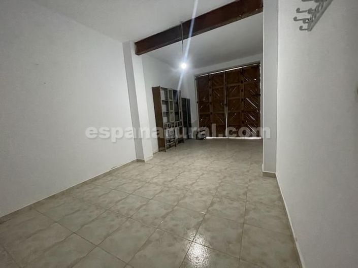 Image No.16-3 Bed Village House for sale