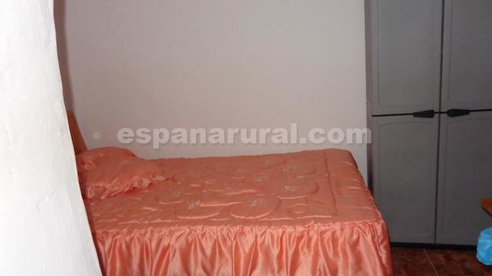 Image No.6-3 Bed Country House for sale