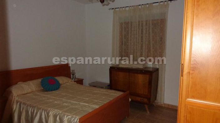 Image No.8-3 Bed Country House for sale