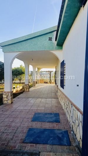Image No.1-3 Bed Villa for sale