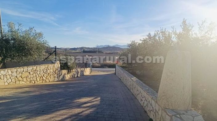 Image No.27-3 Bed Villa for sale