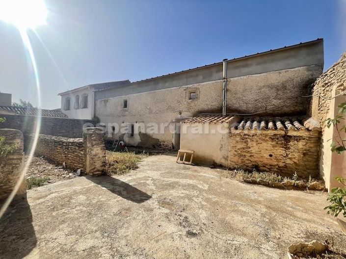 Image No.23-6 Bed Village House for sale