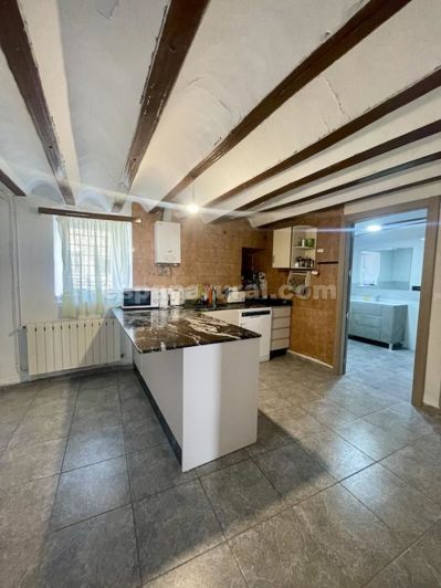 Image No.4-6 Bed Village House for sale