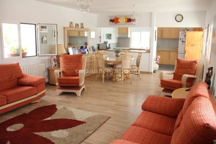 Image No.4-3 Bed Villa for sale