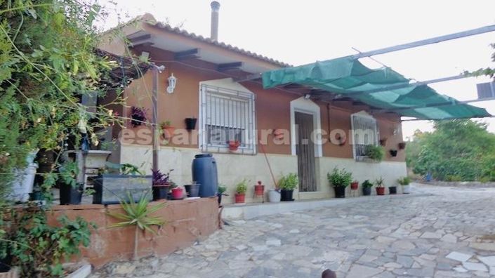 Image No.1-2 Bed Country House for sale