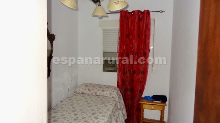 Image No.4-2 Bed Country House for sale