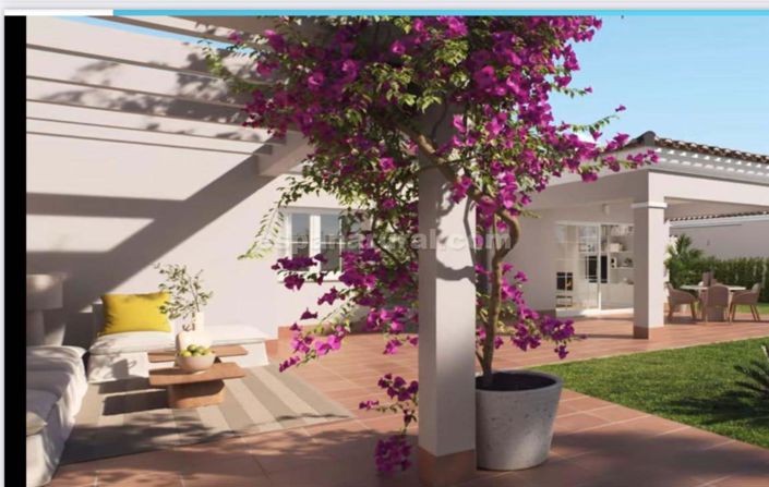 Image No.9-3 Bed Villa for sale