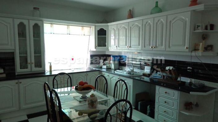 Image No.10-4 Bed Country House for sale