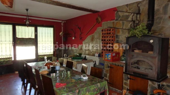 Image No.6-4 Bed Country House for sale