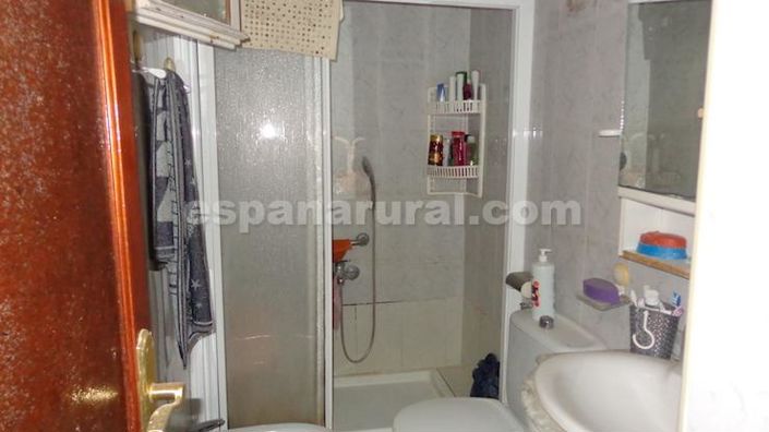 Image No.7-3 Bed Village House for sale