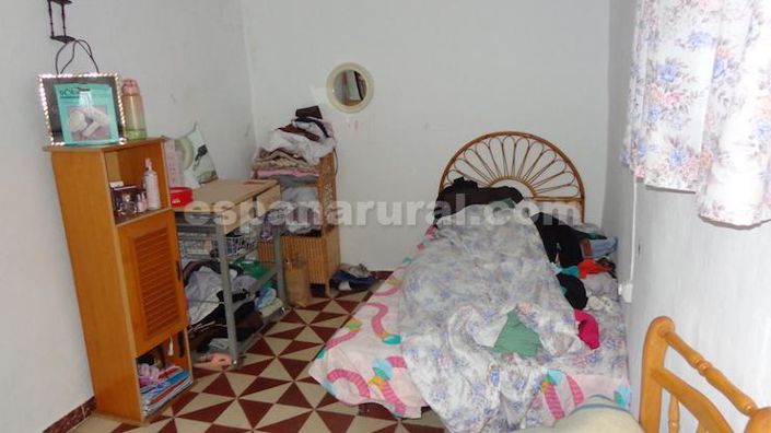 Image No.8-3 Bed Village House for sale