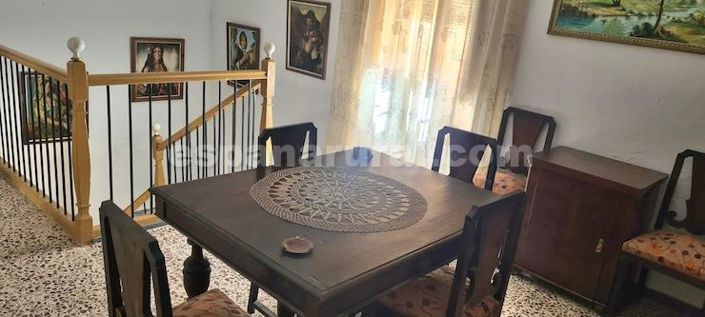 Image No.18-4 Bed Village House for sale