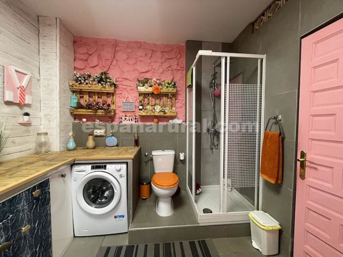 Image No.16-5 Bed Country House for sale