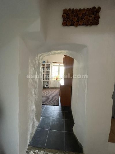 Image No.17-5 Bed Country House for sale