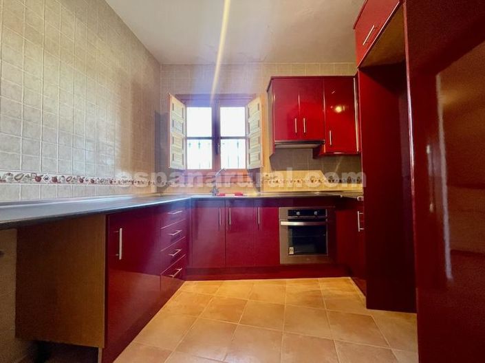 Image No.22-6 Bed Country House for sale