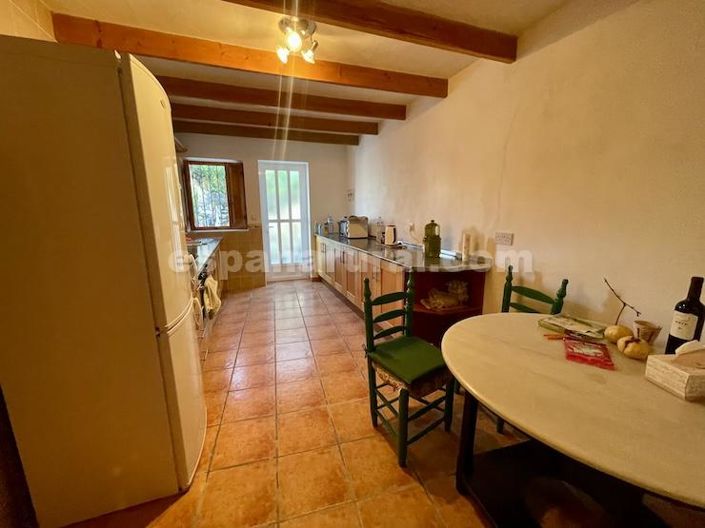 Image No.6-6 Bed Country House for sale