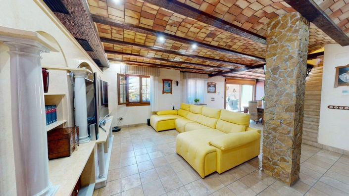 Image No.5-4 Bed Villa for sale