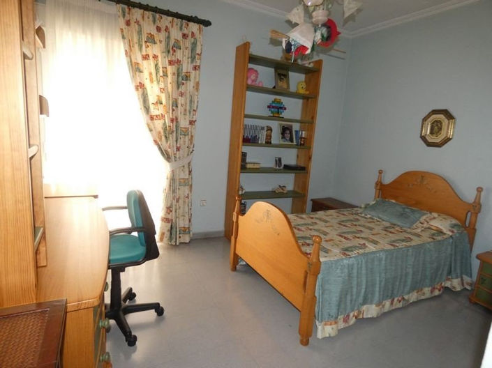 Image No.26-4 Bed Villa for sale