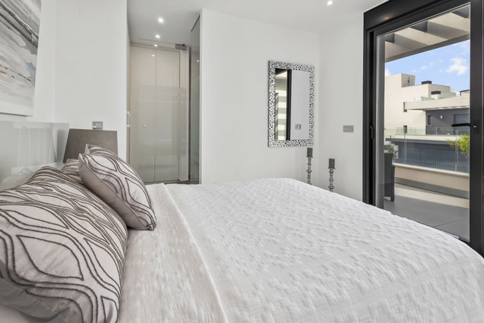 Image No.13-4 Bed Villa for sale