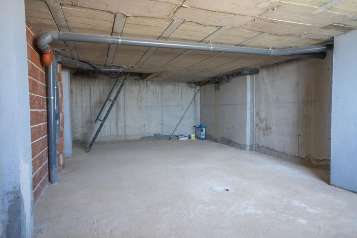 Image No.46-3 Bed Villa for sale