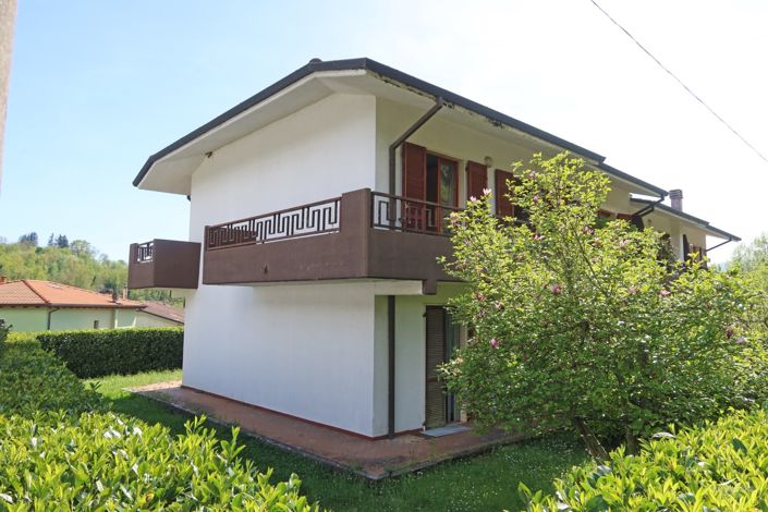 Image No.1-3 Bed Property for sale