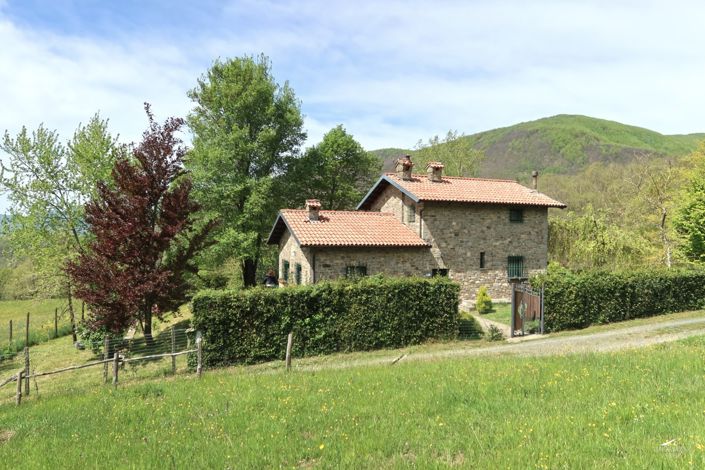 Image No.1-3 Bed Property for sale